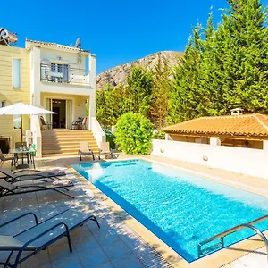 https://villa-ismini-katelios.kefaloniahotels.net